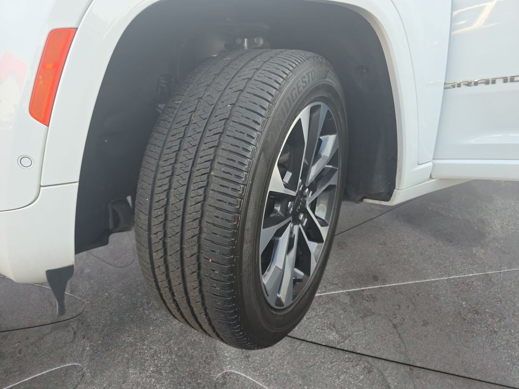 2024 Jeep Grand Cherokee L Overland
