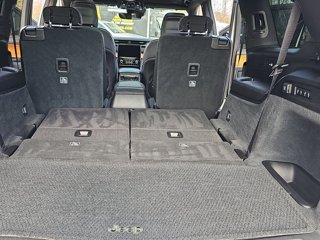 2023 Jeep Grand Cherokee L Summit