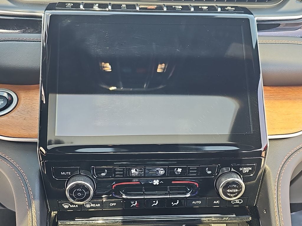 2023 Jeep Grand Cherokee L Summit