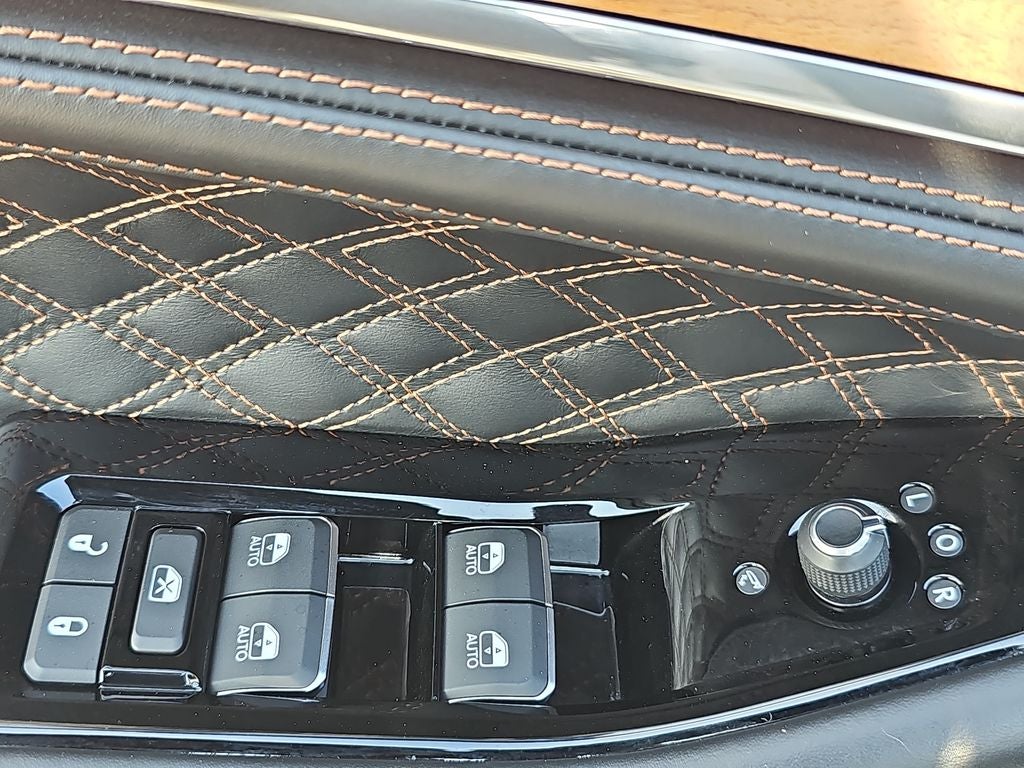 2023 Jeep Grand Cherokee L Summit