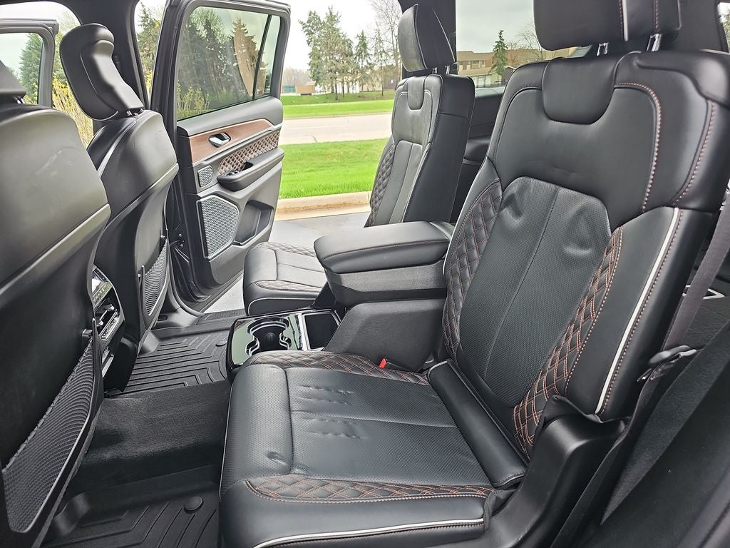 2023 Jeep Grand Cherokee L Summit