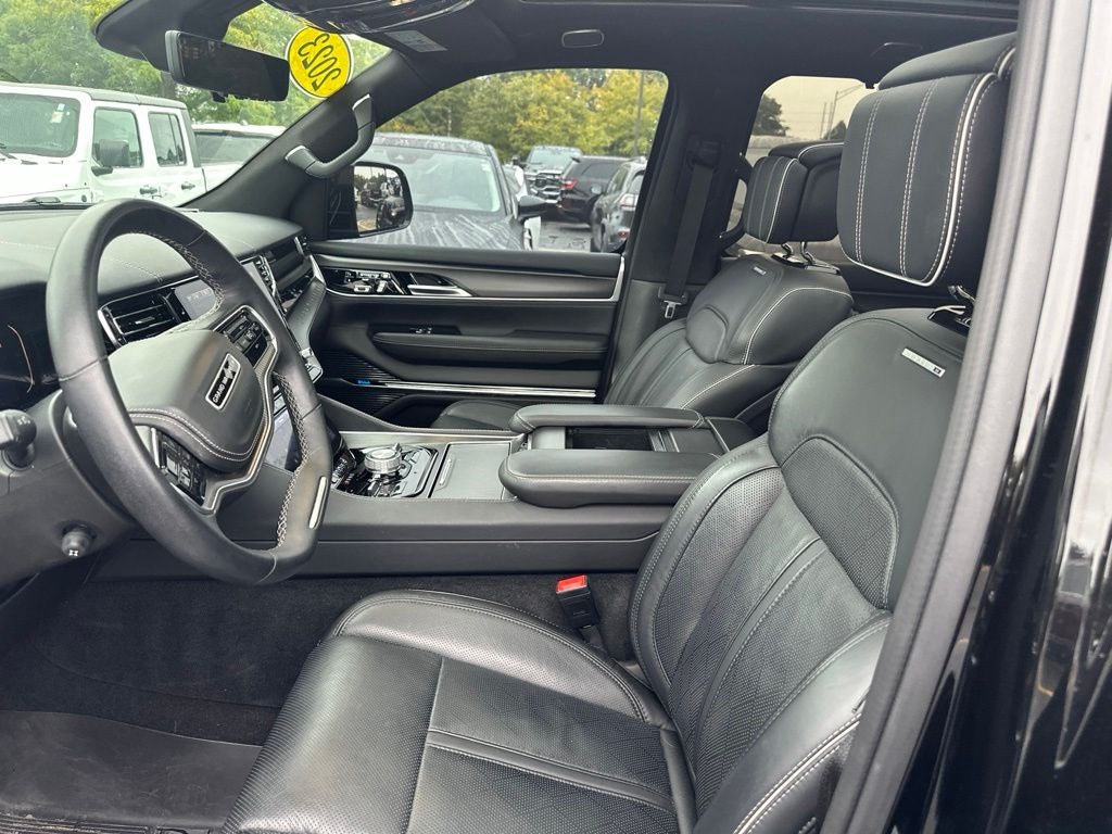 2023 Jeep Grand Wagoneer Series II