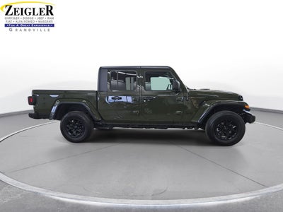 2022 Jeep Gladiator Sport