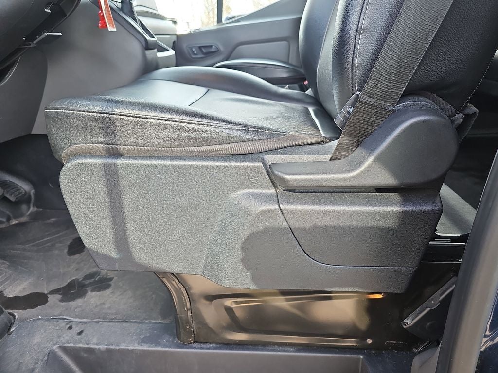 2020 Ford Transit-350 XL