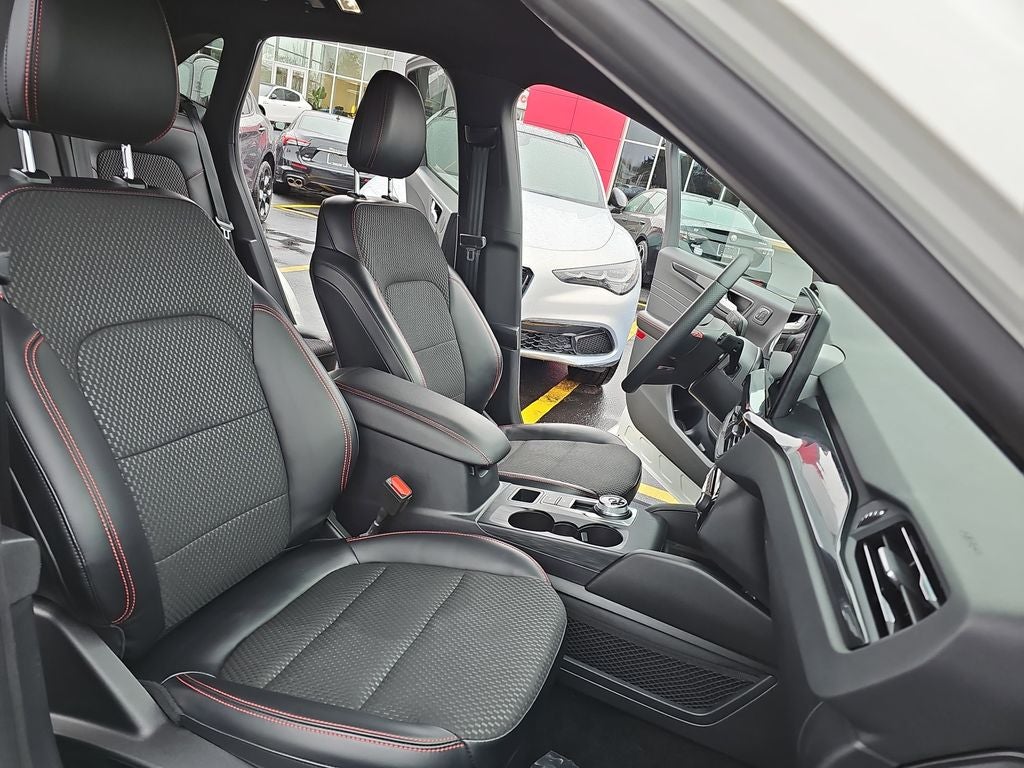 2023 Ford Escape ST-Line Select