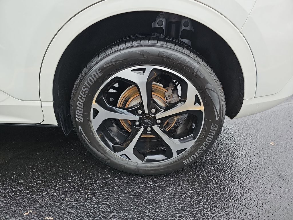 2023 Ford Escape ST-Line Select