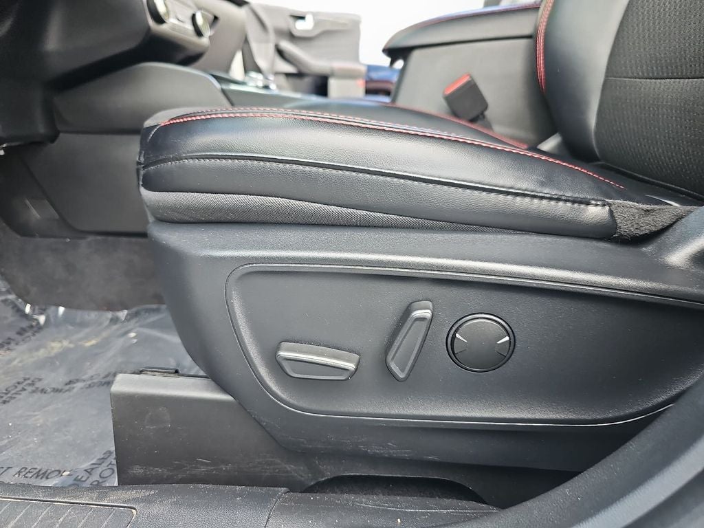 2024 Ford Escape Hybrid ST-Line Select
