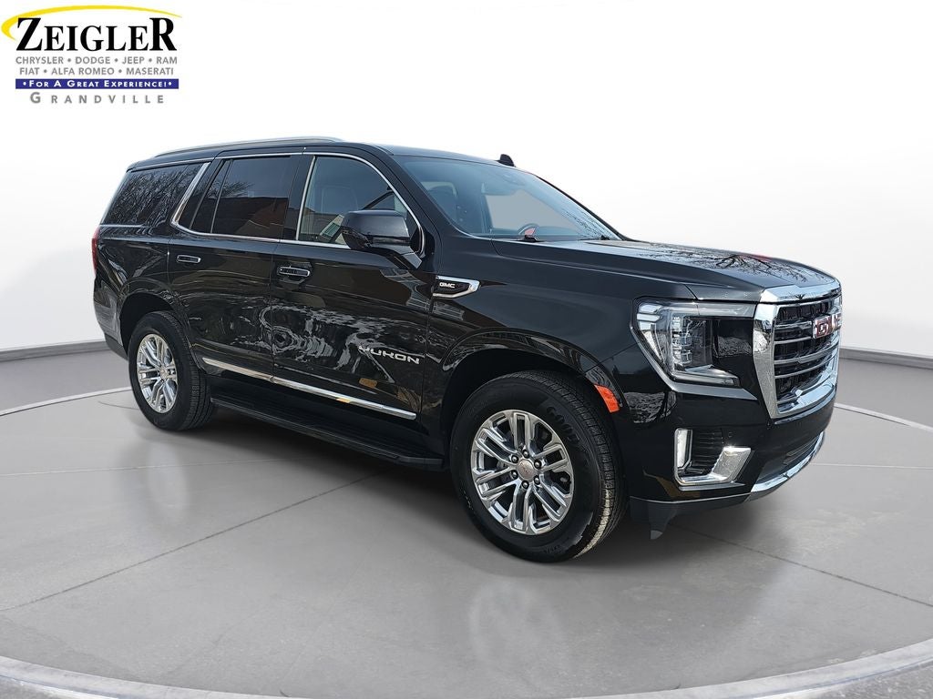 2023 GMC Yukon SLT