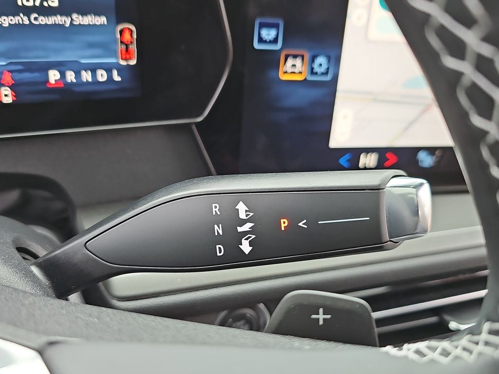 2025 Chevrolet Traverse LT 2LT