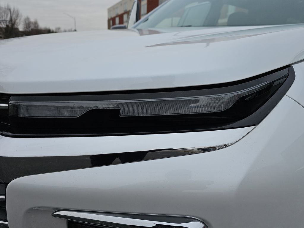 2025 Chevrolet Traverse LT 2LT