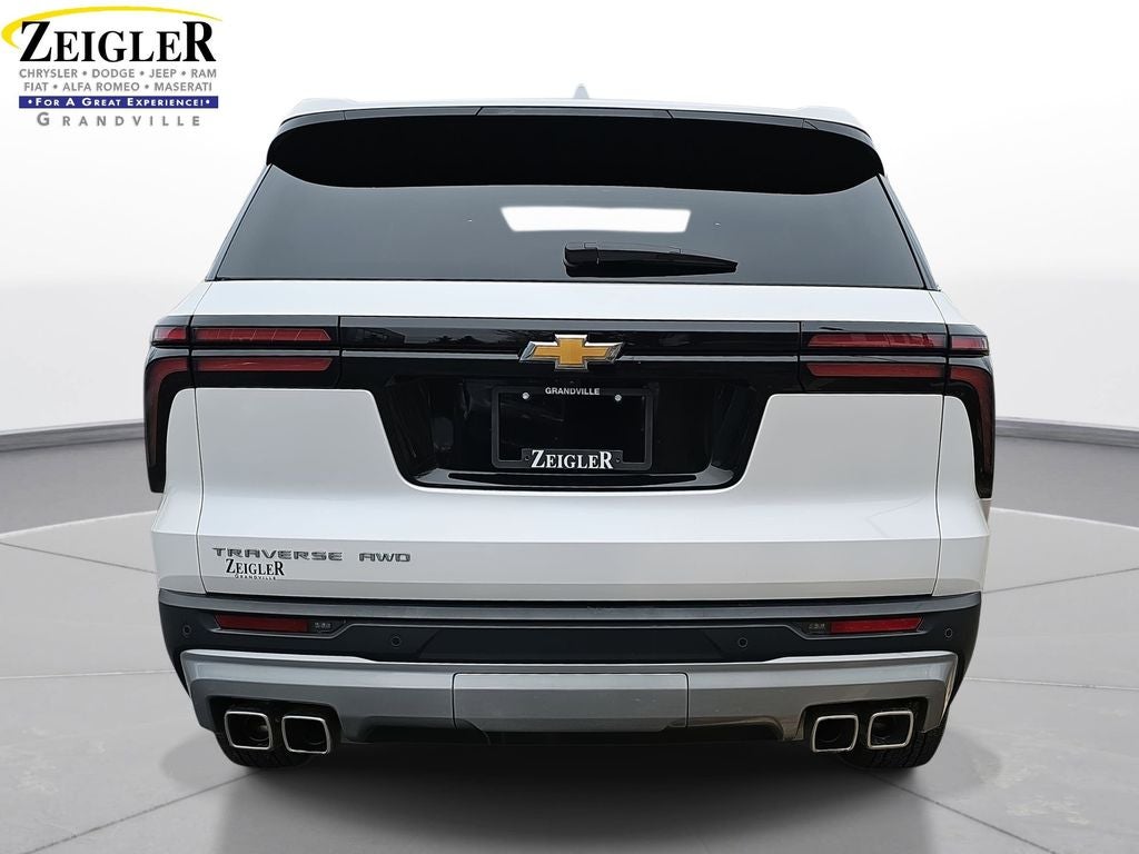 2025 Chevrolet Traverse LT 2LT