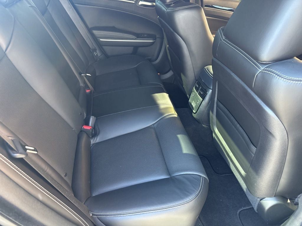 2023 Chrysler 300 S Comfort Group Package