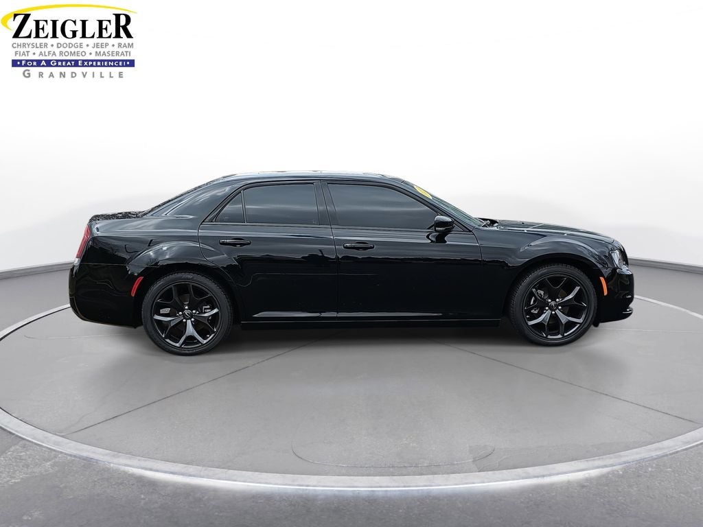 2023 Chrysler 300 S Comfort Group Package