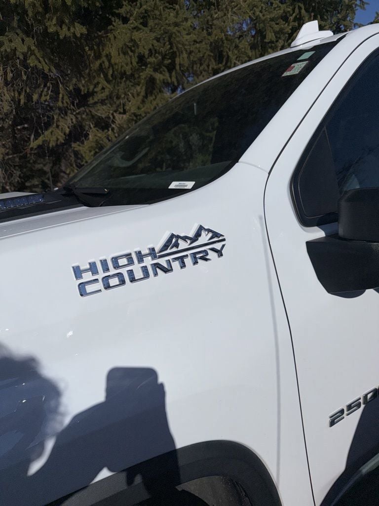 2022 Chevrolet Silverado 2500HD High Country