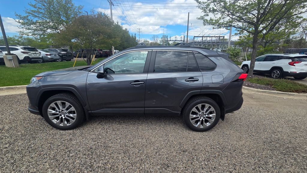 2021 Toyota RAV4 XLE Premium