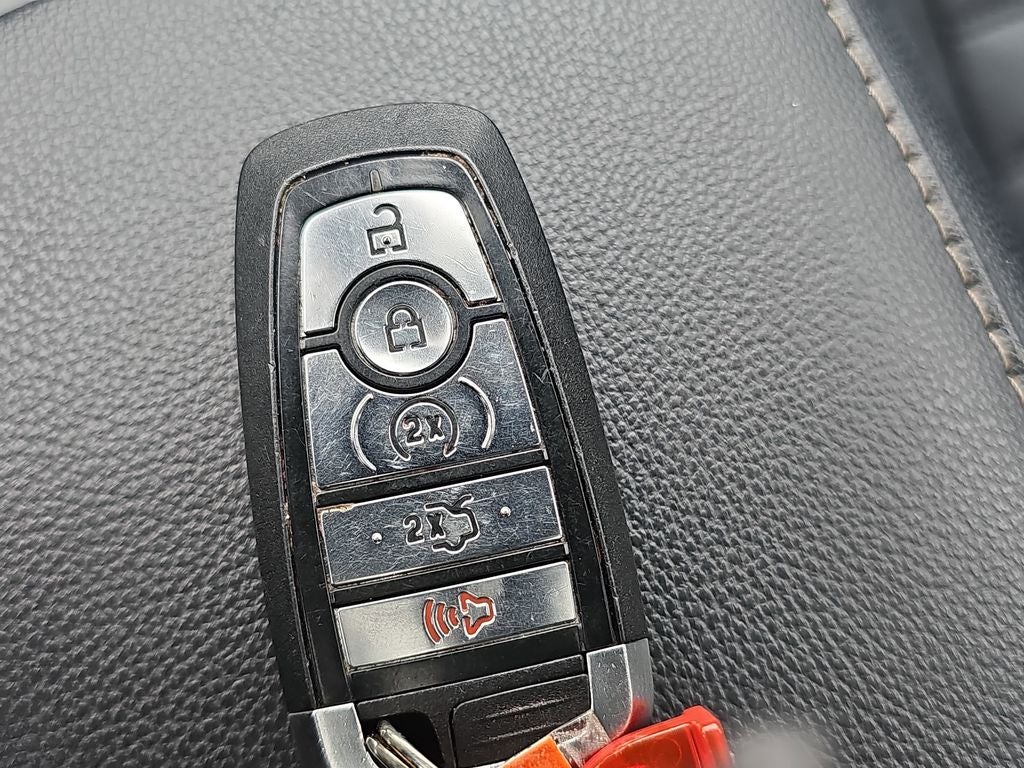 2017 Ford Fusion Energi SE Luxury