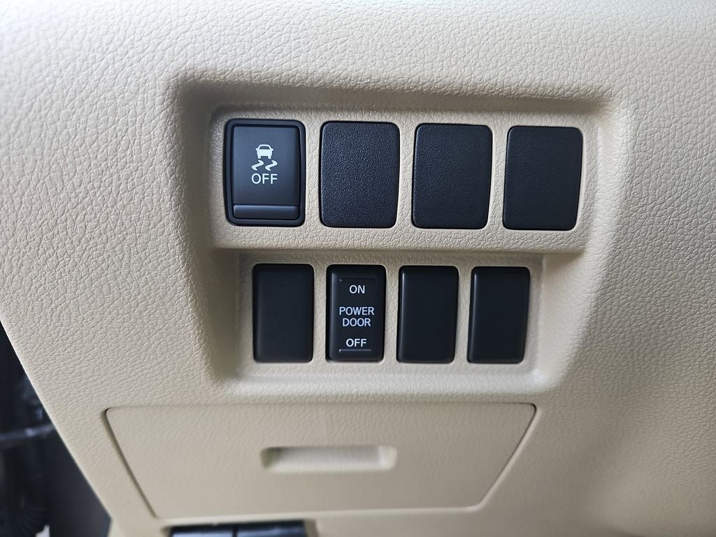 2014 Nissan Quest 3.5 SV