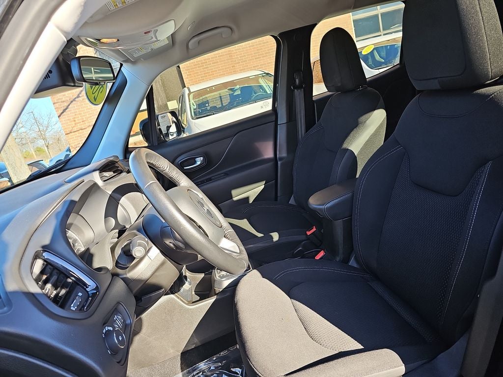 2023 Jeep Renegade Altitude