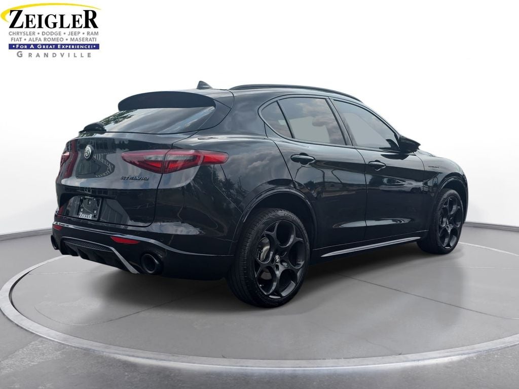 2023 Alfa Romeo Stelvio Veloce