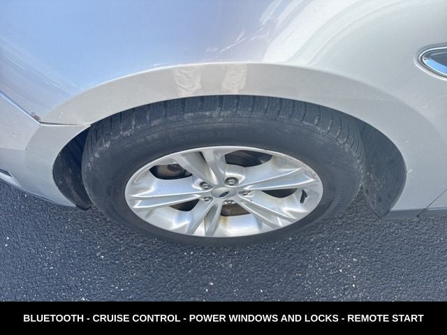 2013 Ford Taurus SEL AWD VERY CLEAN