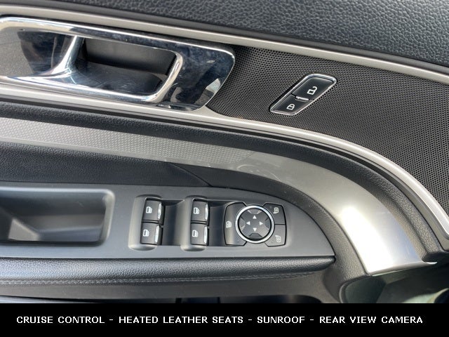 2016 Ford Explorer XLT TWIN PANEL MOONROOF