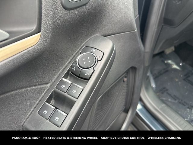 2022 Ford Escape Hybrid Titanium ELITE PACK AWD