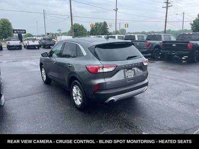 2022 Ford Escape SE AWD LOCAL TRADE