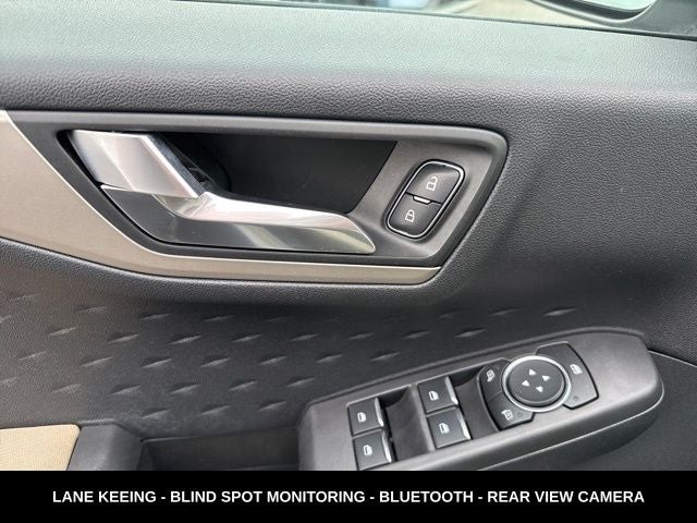 2020 Ford Escape SE AWD