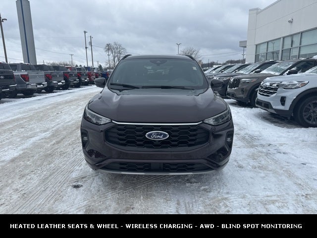 2023 Ford Escape ST-Line Select AWD