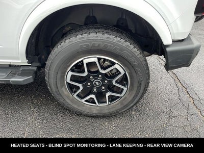 2023 Ford Bronco Outer Banks HARD TOP
