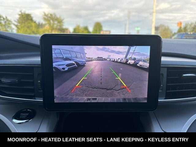 2024 Ford Explorer XLT PANORAMIC ROOF