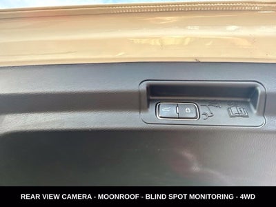 2023 Ford Explorer XLT TWIN PANEL MOONROOF