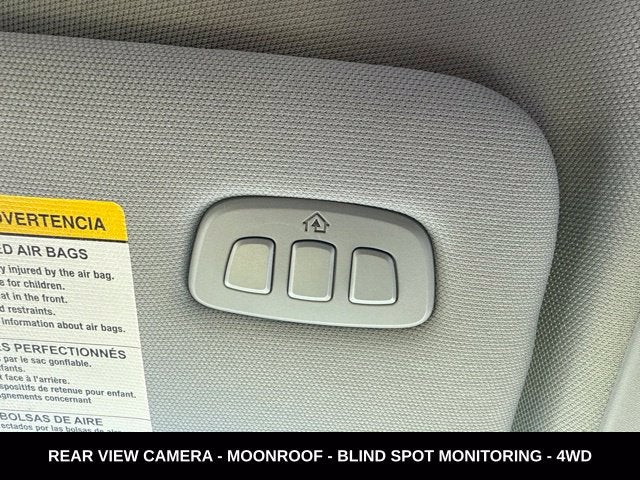 2023 Ford Explorer XLT TWIN PANEL MOONROOF