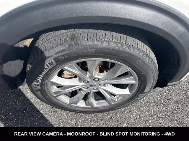 2023 Ford Explorer XLT TWIN PANEL MOONROOF