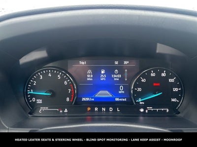 2022 Ford Explorer XLT 4WD