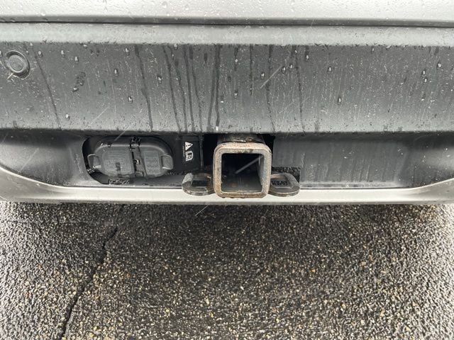 2023 Ford Explorer XLT TWIN PANEL MOONROOF