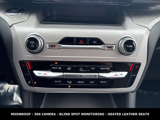 2023 Ford Explorer Timberline PANORAMIC ROOF