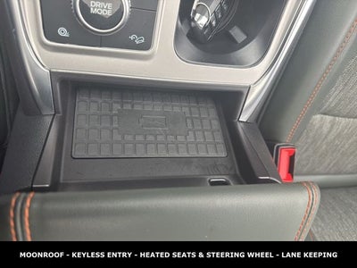 2024 Ford Explorer Timberline TWIN PANEL MOONROOF