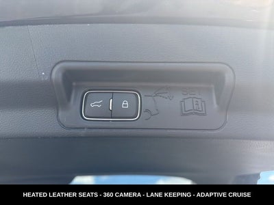 2025 Ford Explorer Active STILL LIKE NEW