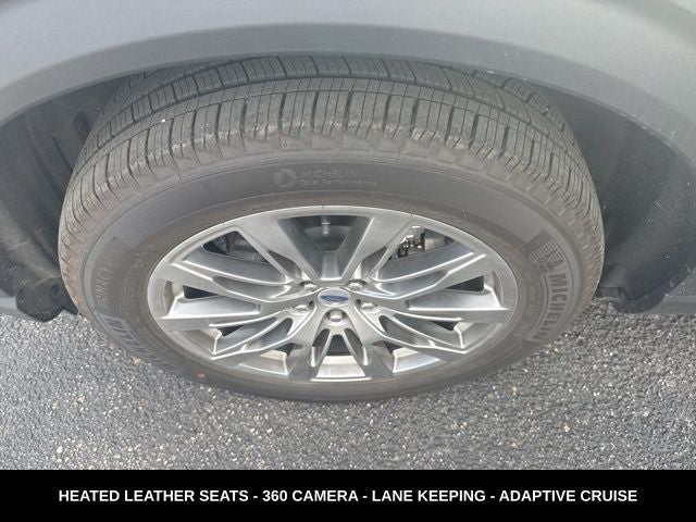 2025 Ford Explorer Active STILL LIKE NEW