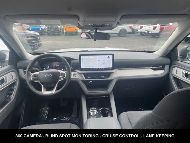 2025 Ford Explorer Active 4WD