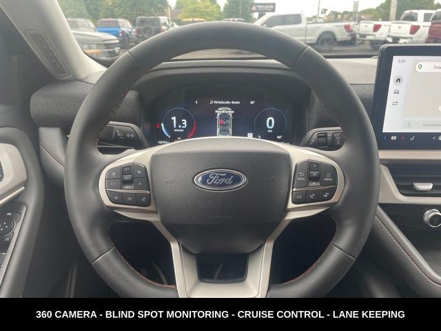 2025 Ford Explorer Active 4WD