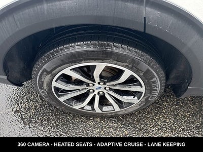 2025 Ford Explorer ST-Line 4WD