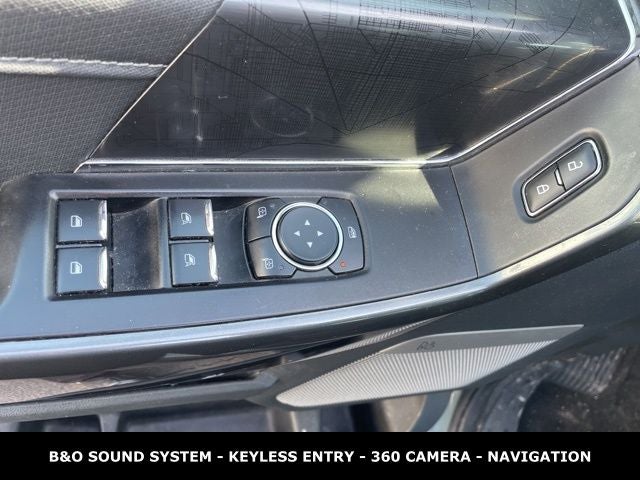 2023 Ford F-150 XLT TWIN PANEL MOONROOF