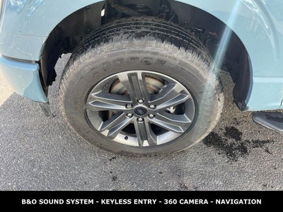 2023 Ford F-150 XLT TWIN PANEL MOONROOF