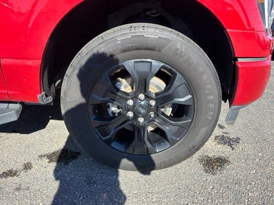 2022 Ford F-150 XLT BLACKOUT PACKAGE