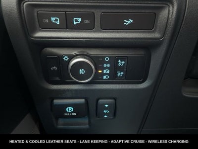 2023 Ford F-150 Lariat TWIN PANEL MOONROOF