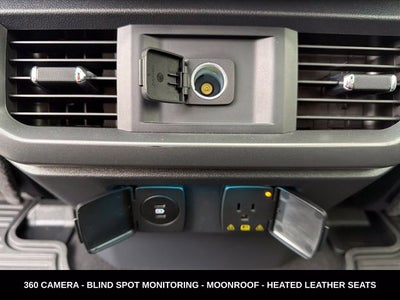 2024 Ford F-150 XLT TWIN PANEL MOONROOF