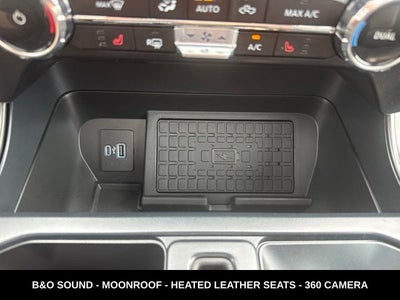 2024 Ford F-150 XLT TWIN PANEL MOONROOF