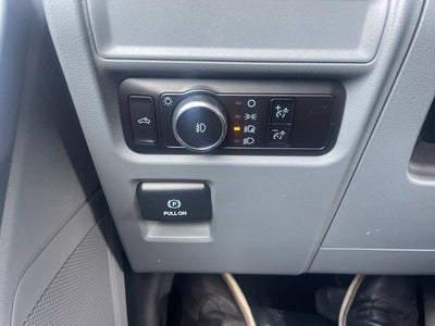 2023 Ford F-150 XLT 8 FT BED